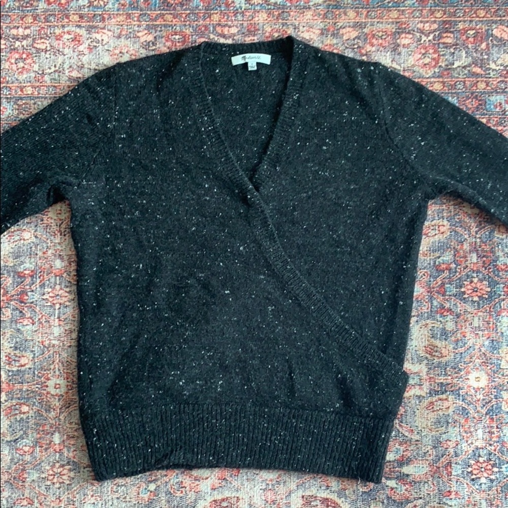 Madewell dotted V neck Sweater